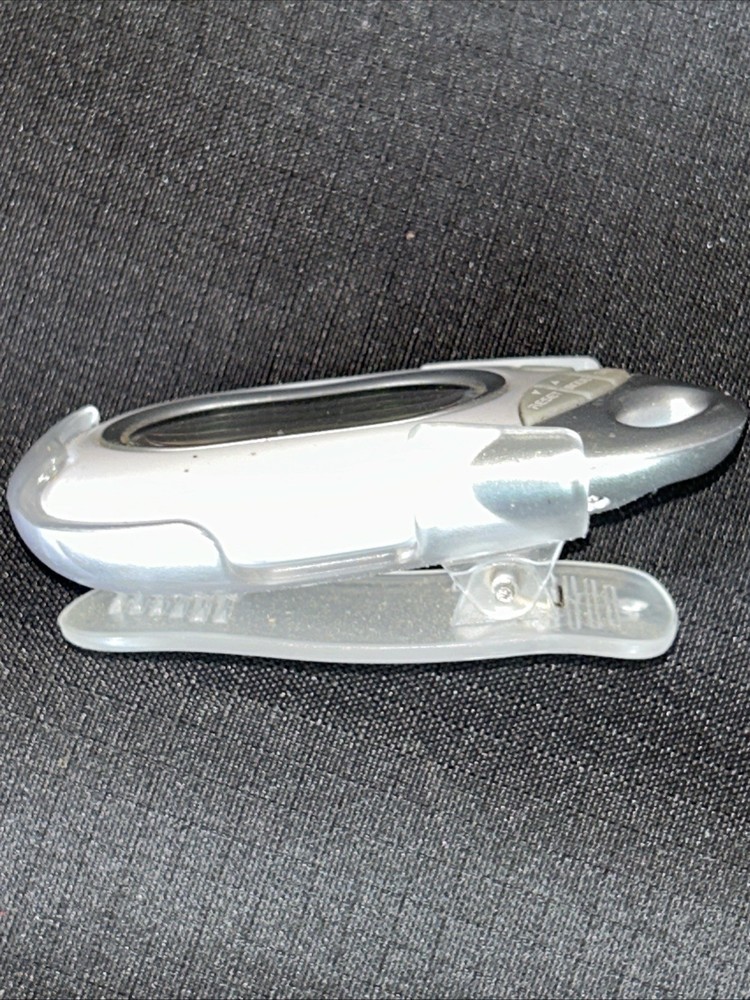 Walking Pedometer Electronic 3D Sensor High Accuracy White Step Counter & Clip