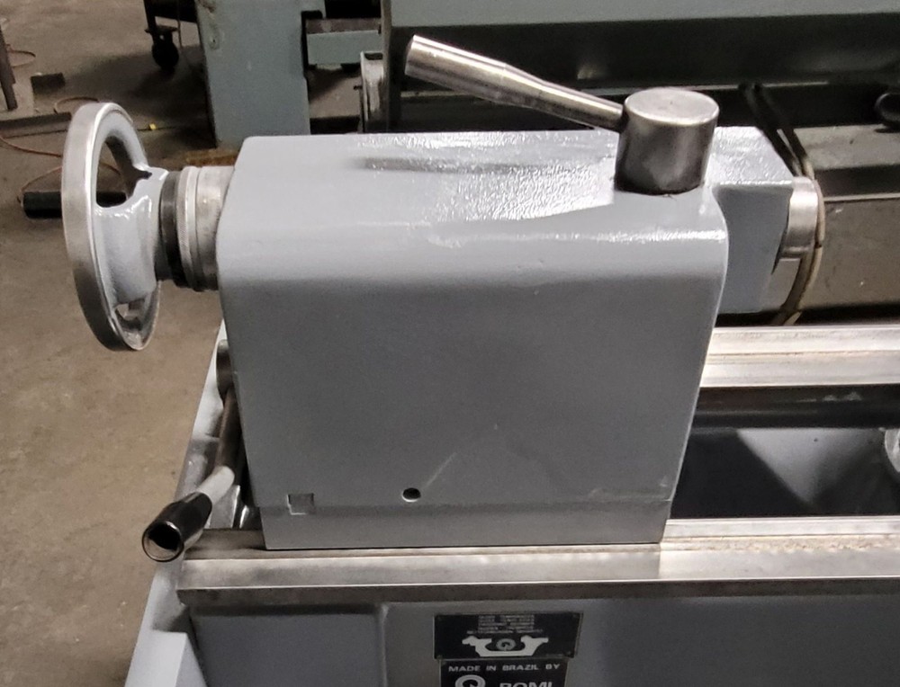 16" x 60" Bridgeport Romi 16-8 Engine Lathe