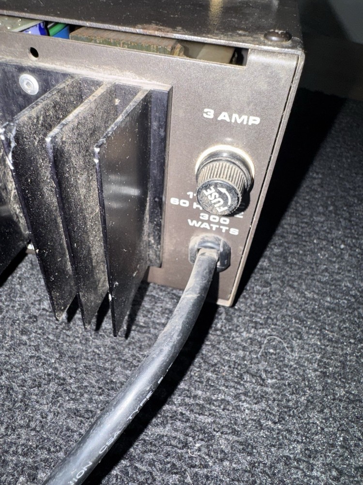 Astron RS-12A Power Supply ( NO TESTED )