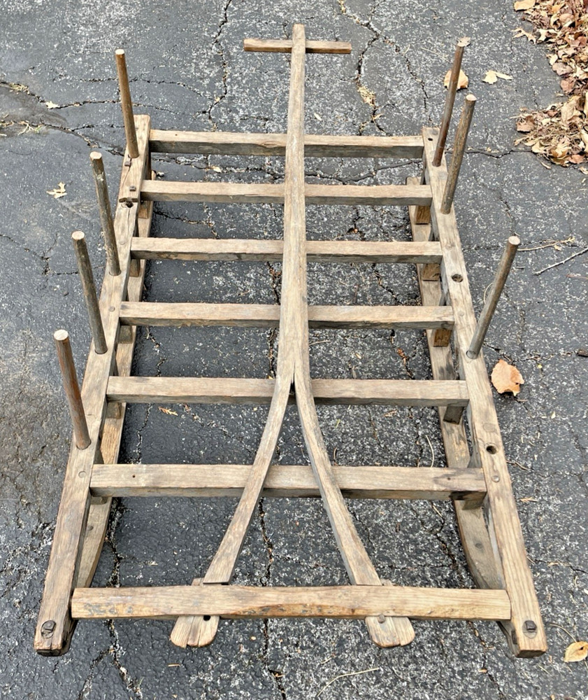 Antique Primitive Country Painted Sled W/Handle
