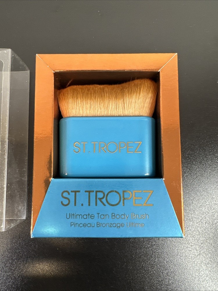 St. Tropez Ultimate Tan Body Brush