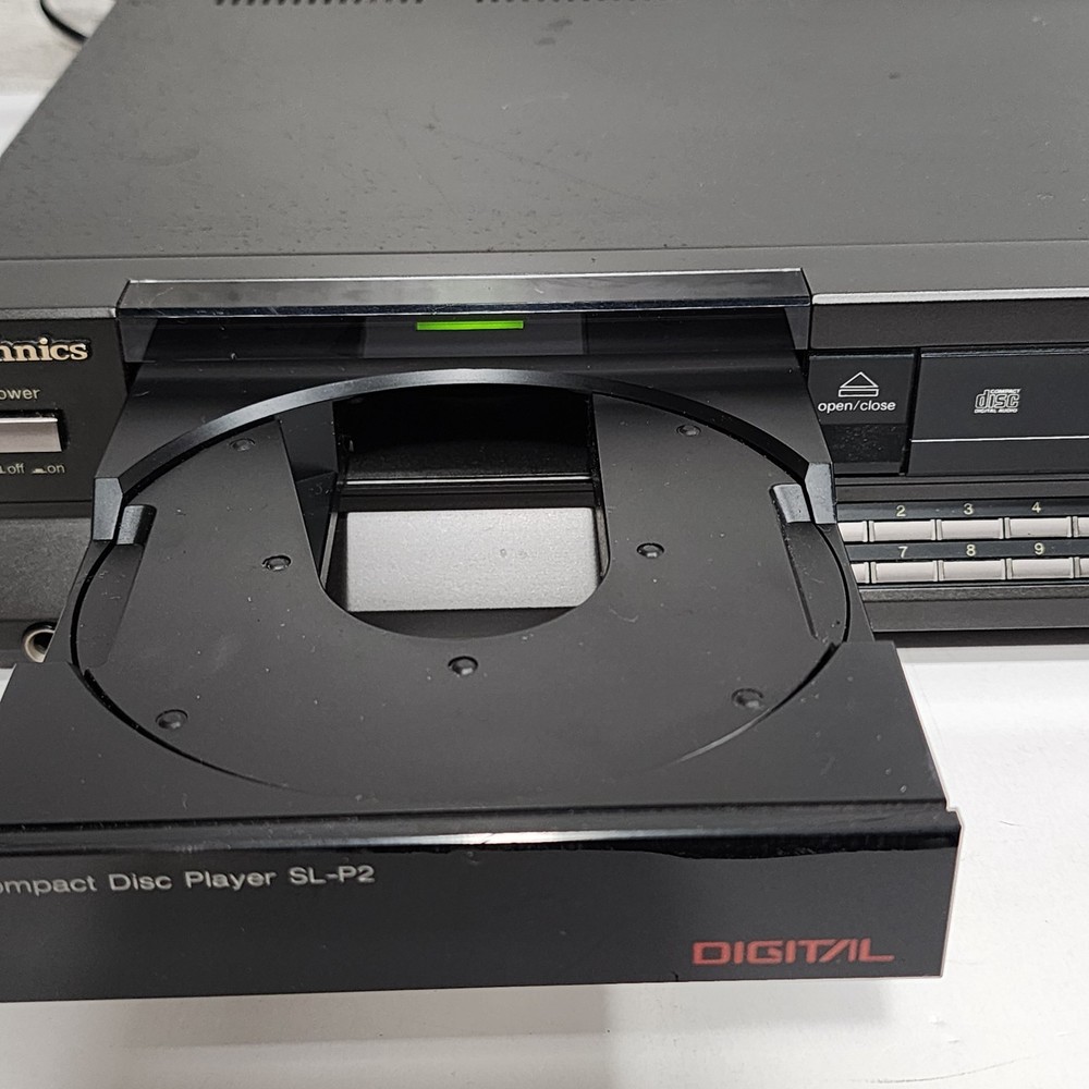 1985 Vintage Technics SL-P2 Vintage CD Player Black