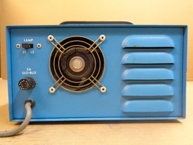 Dyonics UV-2000 2212 Ultraviolet Illuminator Light Source - NO BULB