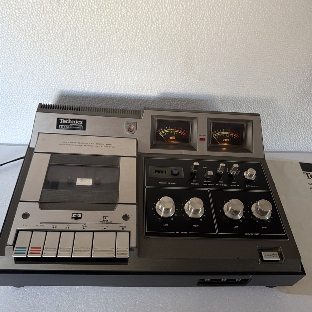 Technics RS-640US.