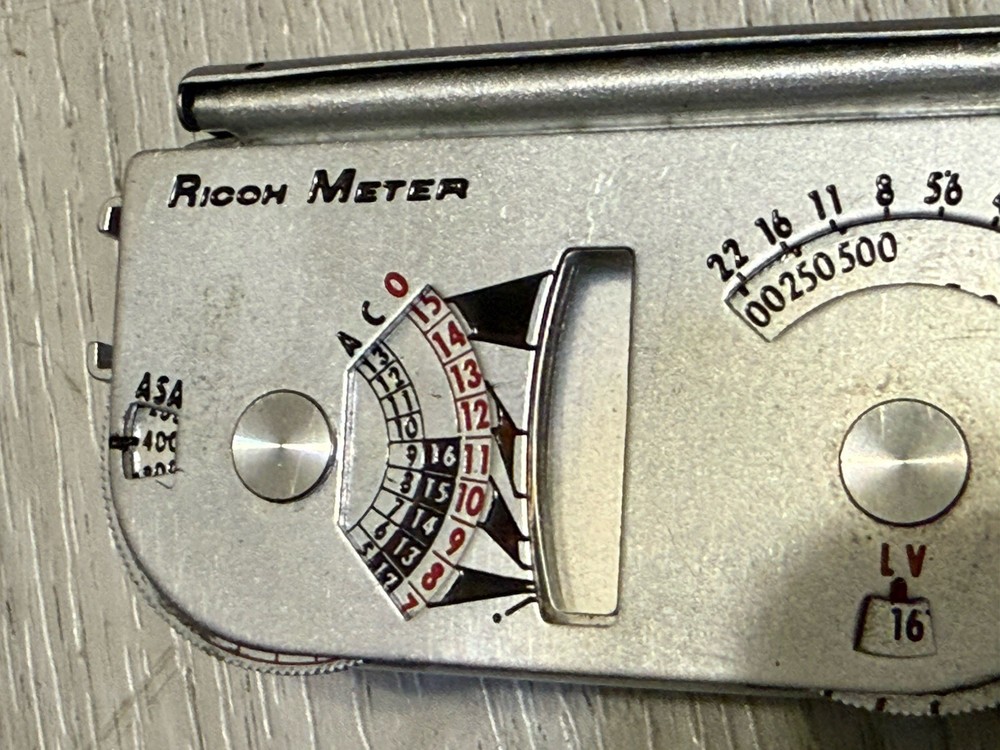 RICOH CAMERA LIGHT METER UNTESTED