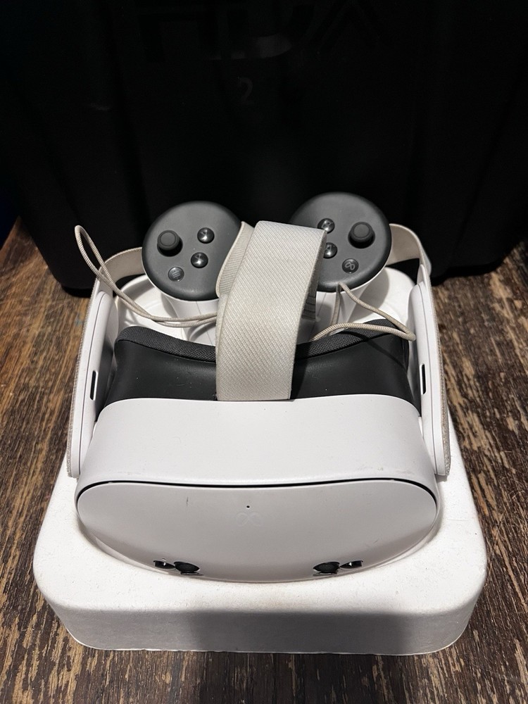 Meta Quest 3S 128GB Batman: Arkham Shadow Meta Quest