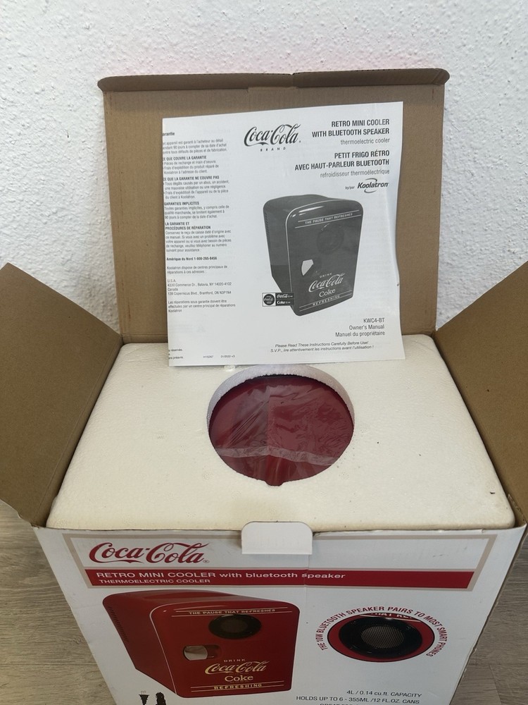 Coca-Cola 6-Can Mini Fridge Cooler/Warmer with Bluetooth Speaker