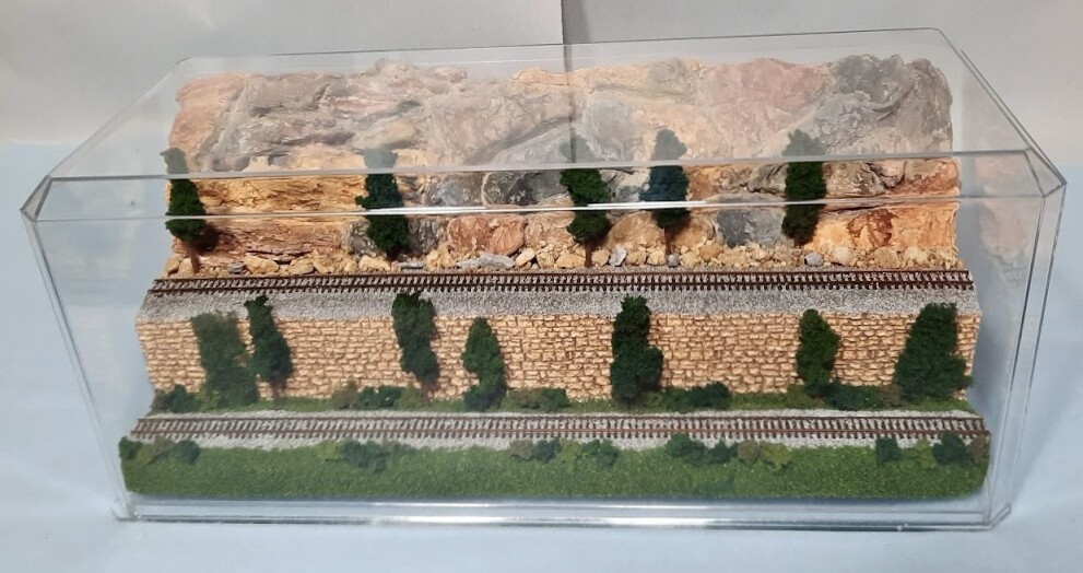 Z SCALE 13" 2-LEVEL ROCK CLIFF  -DISPLAY CASE -FOR ANY Z TRAIN