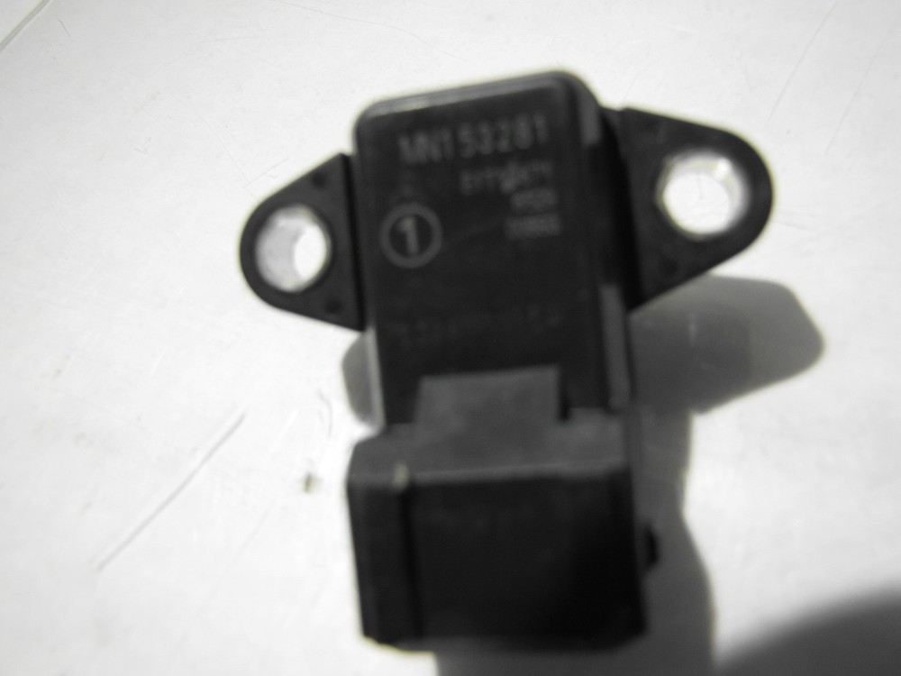 2003-10 Mitsubishi MAP Sensor MN153281 Lancer Eclipse Air Pressure MN153281 OEM