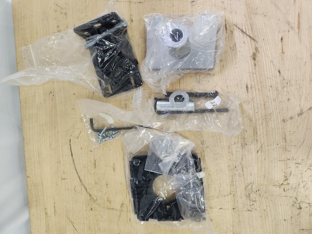 Workrite WA1000-C-S Willow Flat Panel Arm Clamp Base, Silver