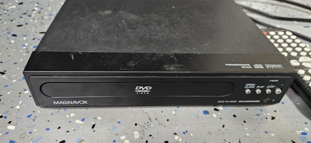 Magnavox DP100MW8B DVD Player