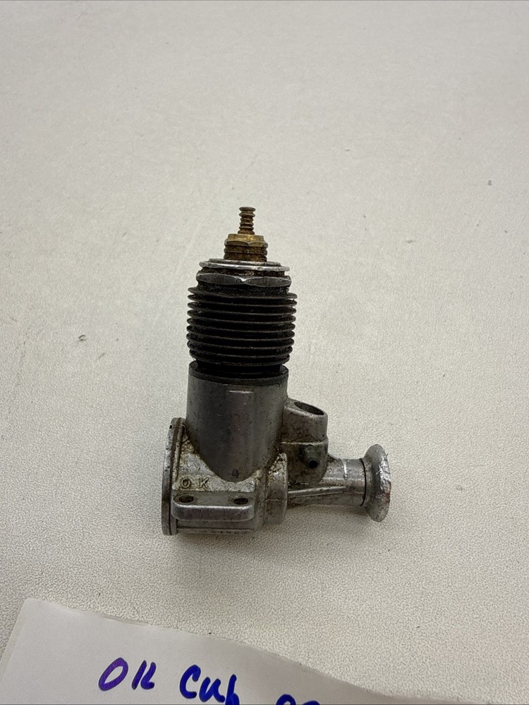 Vintage OK Cub 0.99 Control Line Model Engine M12