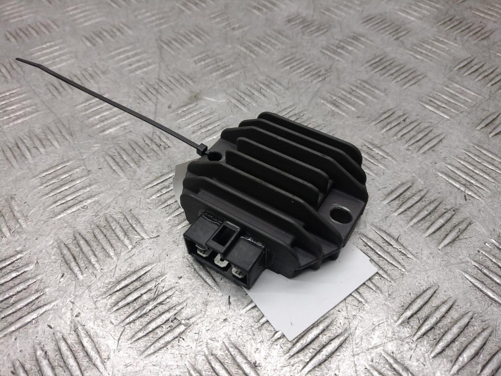 2001 YAMAHA XJ 600 600 N RECTIFIER REGULATOR