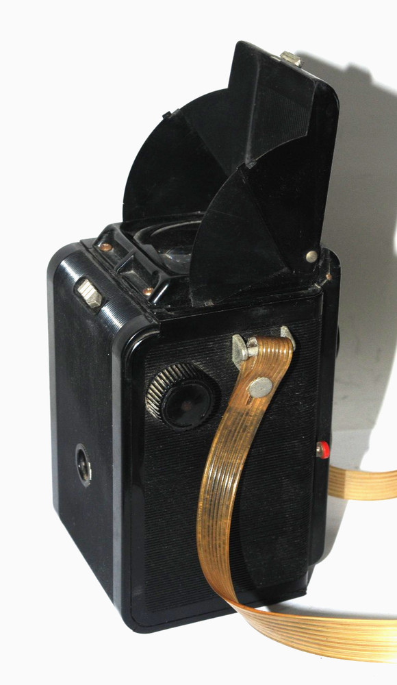 Ansco Rediflex Camera with Strap - TESTED & Shutter Fires. Read Description