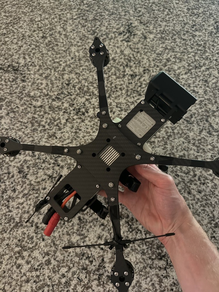 FPV DRONE Shendrones 7" Legato 6s long-range, *waterproof* drone, includes props