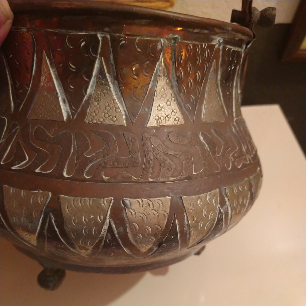 VINTAGE TURKISH HANDCRAFTED COPPER POT/KETTLE CAULDRON FIREPLACE RUSTIC