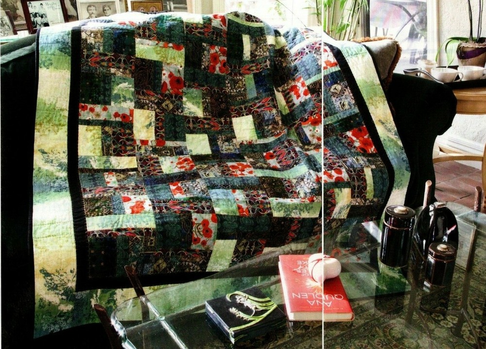 Peeking Poppies Quilt Pattern Pieced VW
