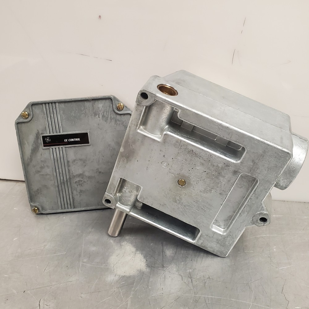 CR115E423101 GE GEARED LIMIT SWITCH NEMA 4