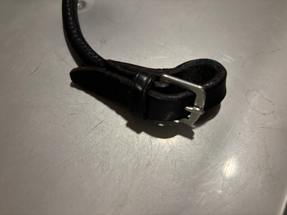 Black Dressage Saddle Strap