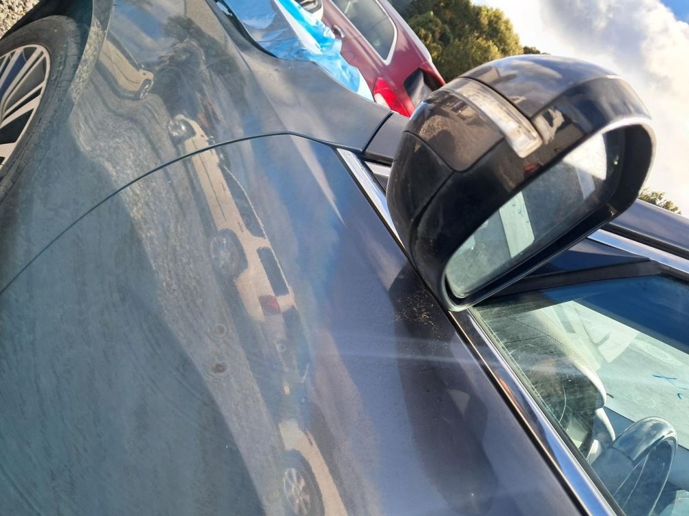 CADENZA 2015 Glove Box 4847854