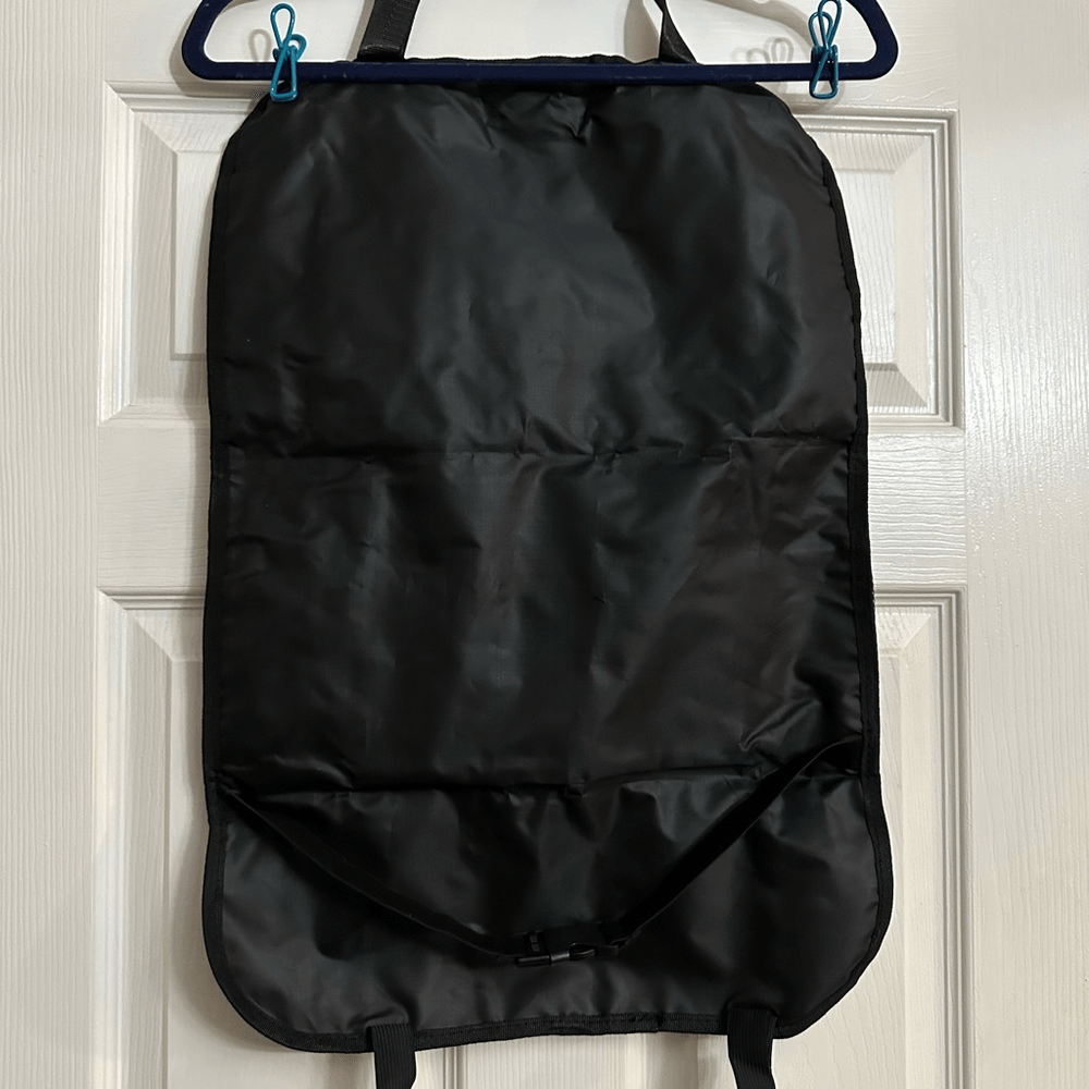 Hanging backseat organizer