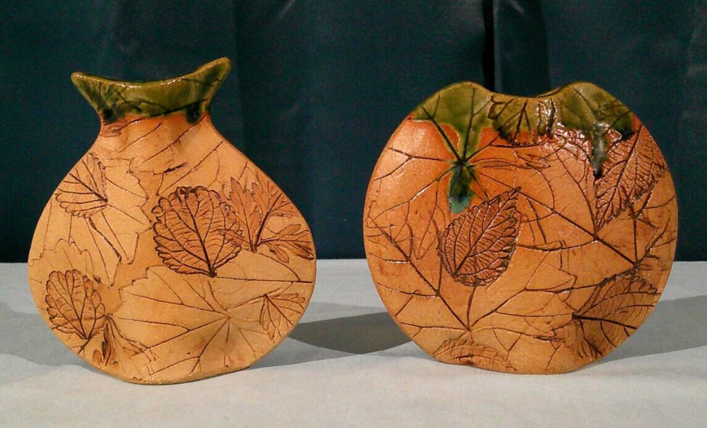 Set of 2 Leaf Etched Vases
