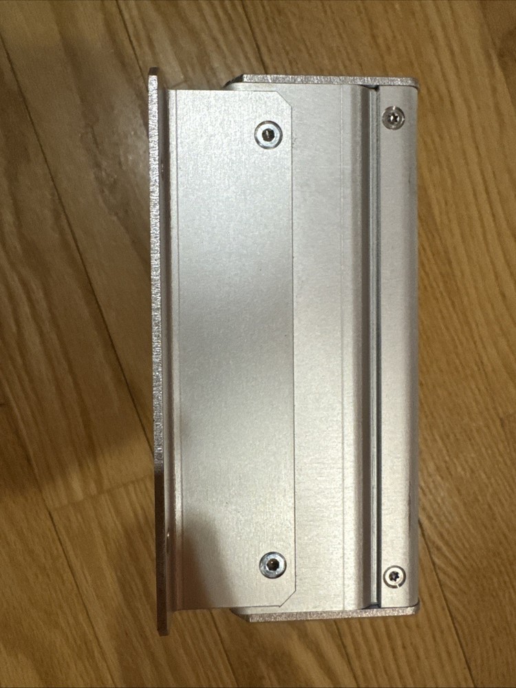 Roche model LD_RBOX laser 3B