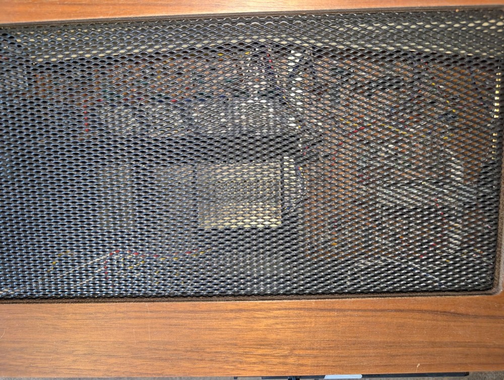 Vintage Realistic STA-800