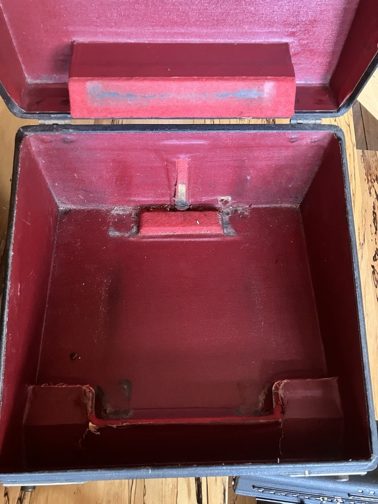 Vintage Monroe High Speed Adding Machine/Calculator With Original Box Untested