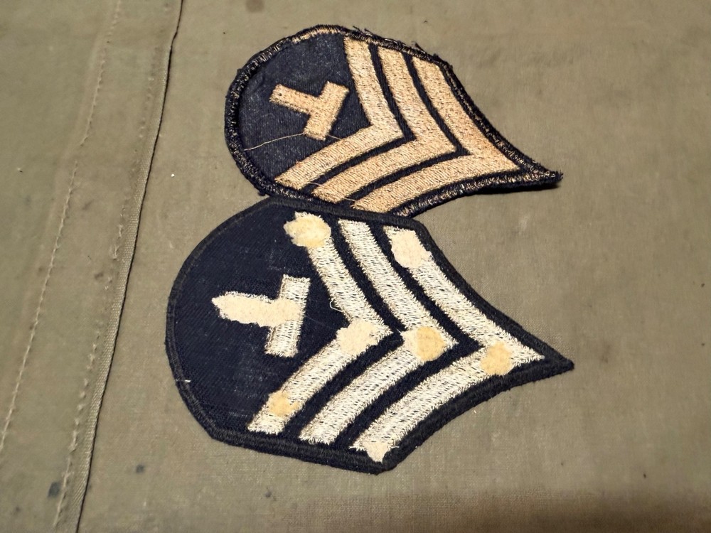 ORIGINAL WWII US ARMY NCO TECH SERGEANT JACKET INSIGNIA CHEVRONS