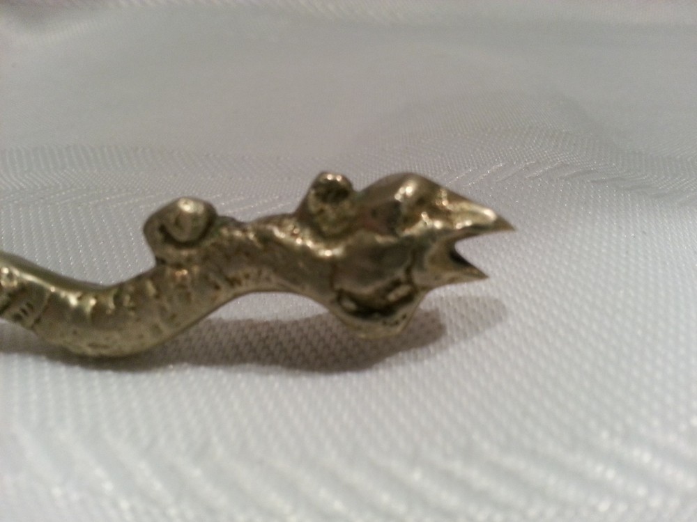 SMALL KNIFE DRAGON ? SERPENT ? SPREADER ? 4.5"