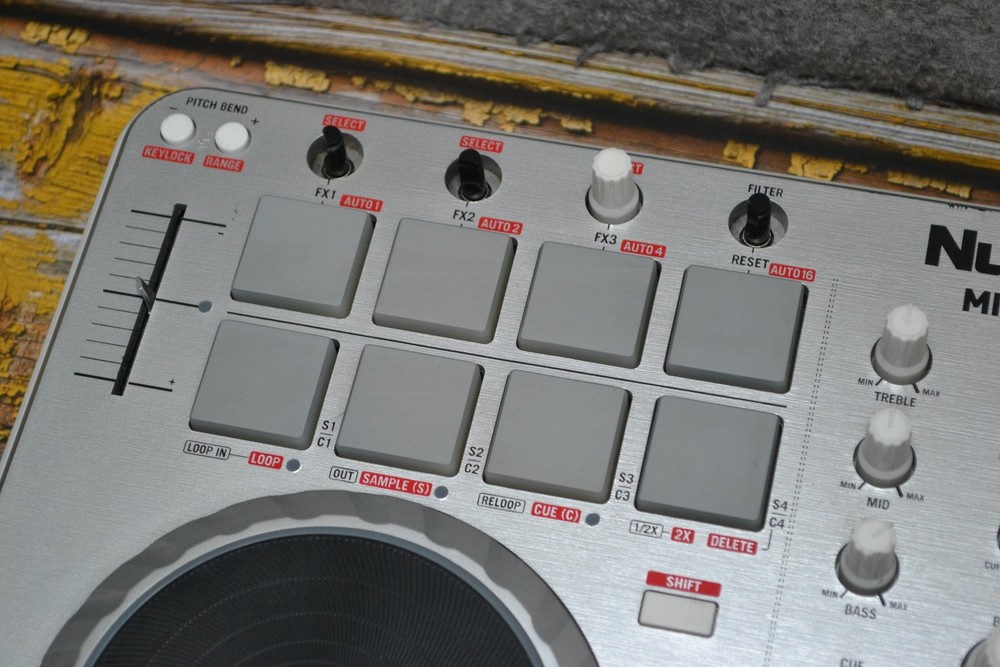 Numark Mixtrack II USB DJ Double Deck Controller 2-Channel Silver MIDI Portable