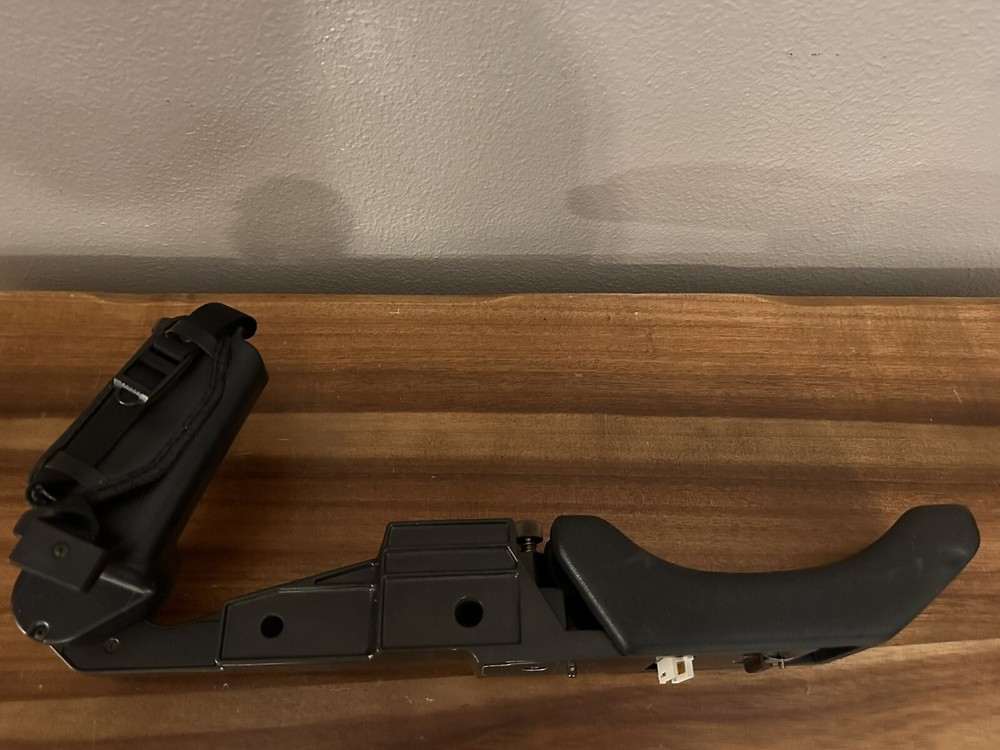 Panasonic Shoulder Pad Grip For Video Camcorder WV-GR15