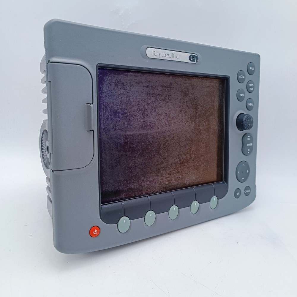 Raymarine E80 E02011 MFD Chartplotter Fishfinder Radar Sonar Classic Display