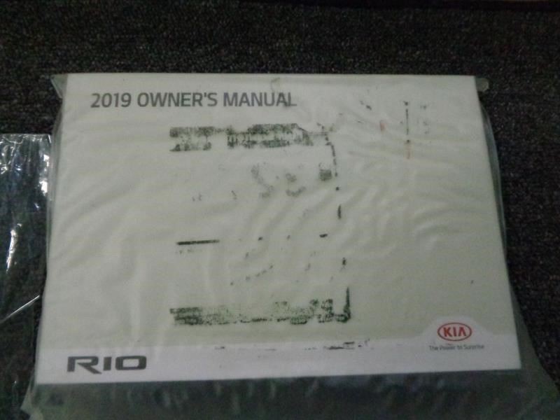 RIO       2019 Owners Manual 1561239