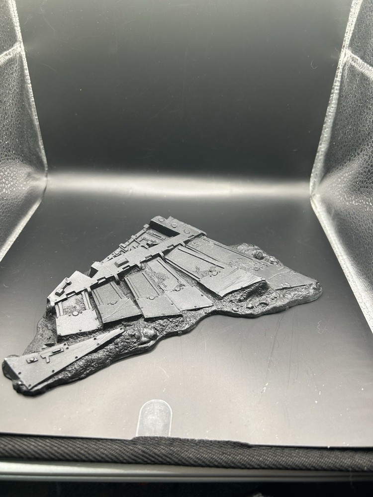 Warhammer 40k crashed Aquila lander terrain