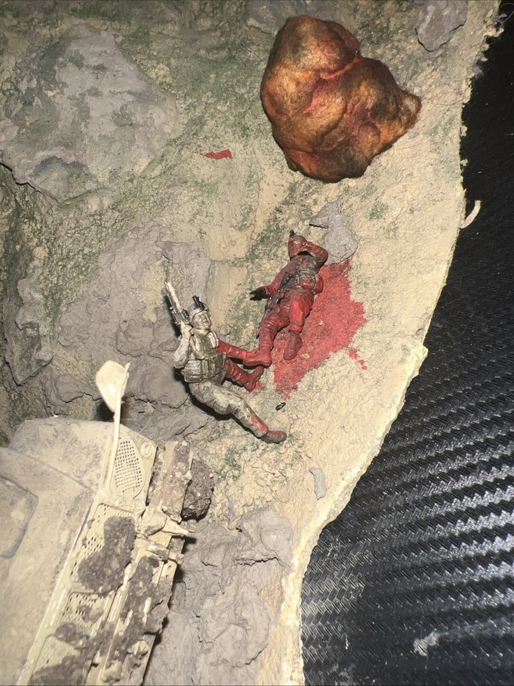Modern War Model Diorama Professionally Hand Built And Painted