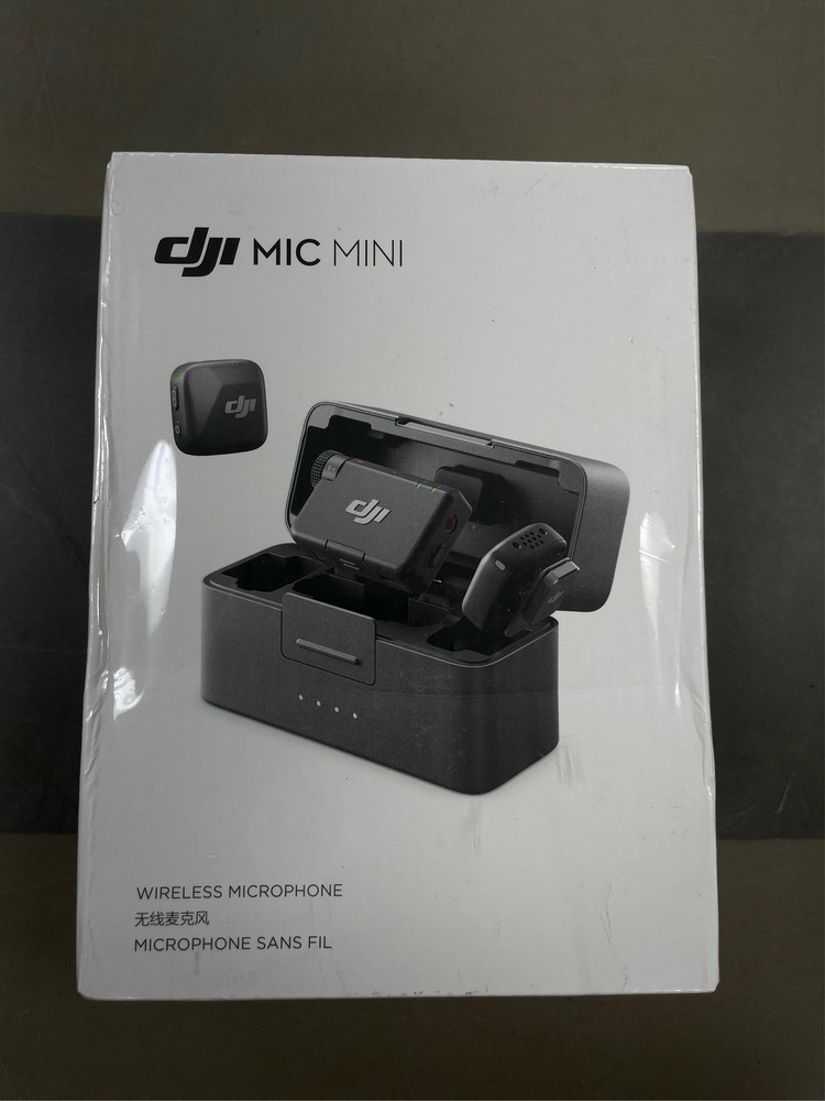 DJI Mic Mini Wireless Microphone System (2 Transmitters, 1 Receiver, Charging  1