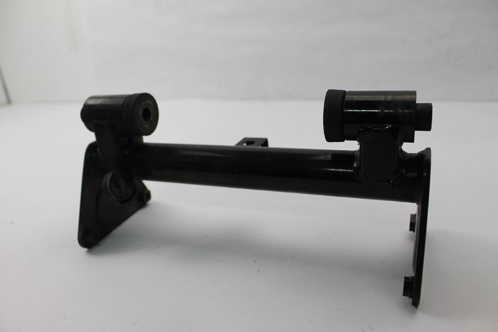 2006 Kawasaki Vulcan 1500 Frame Support Bracket