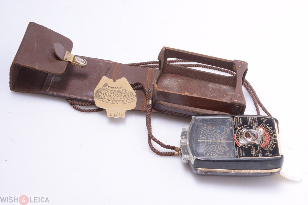 ✅ REALT LUXE LIGHT METER WORKS 100% SCARCE MODEL W/ CASE & STRAP