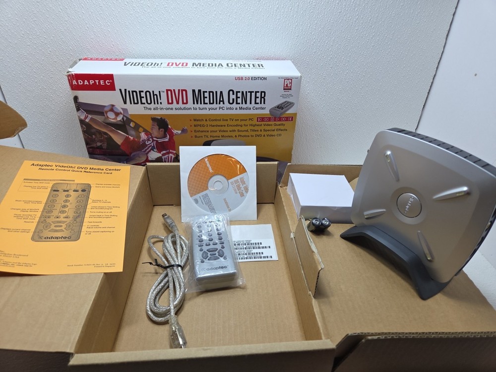 Adaptec AVC-2310 Video Capture Device Complete Bundle w/ Original Box