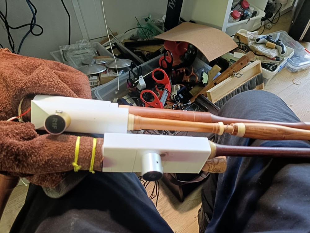 PiezoBarrel R1F Pickup for Recorder/Bagpipes/Didgeridoo