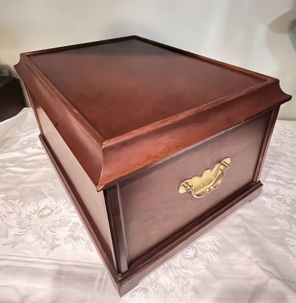 Mahogany Solid Wood Tabletop Chest 6 Drawers Velvet Green Lined Brass Knobs