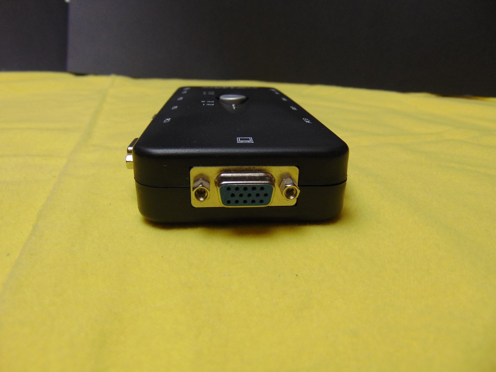 USB 2.0 4 Port KVM Switch