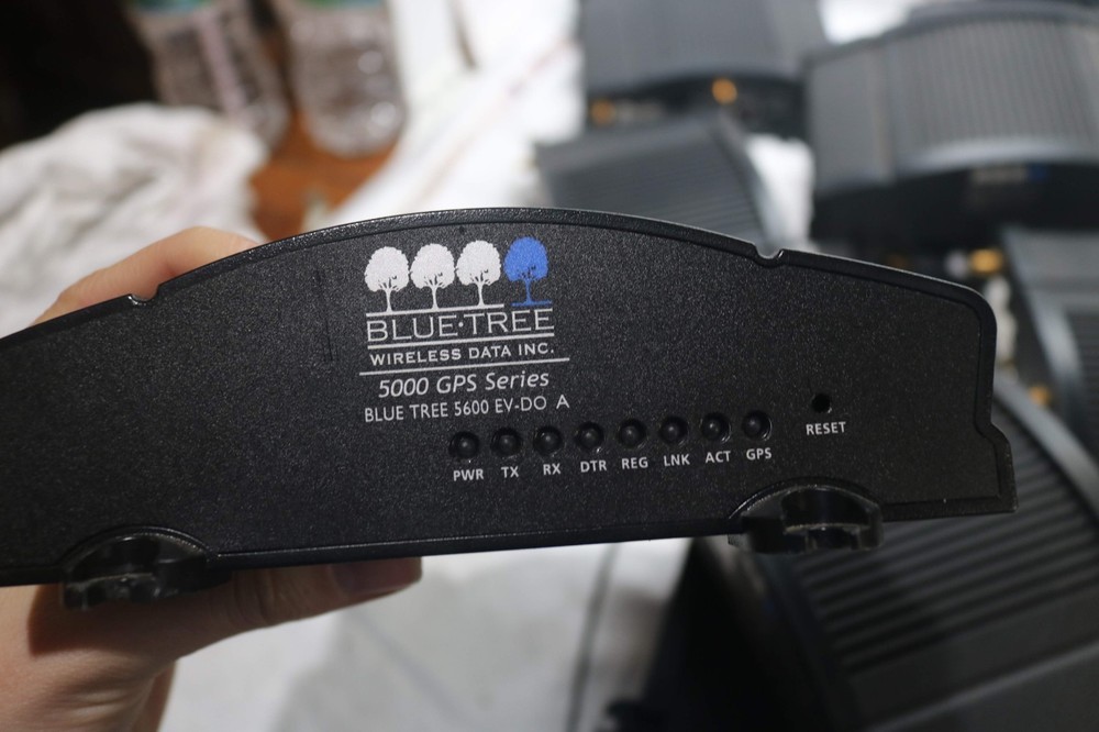 Blue Tree Wireless Data 5000 GPS Series 5600 EV-DO A GPS5600A