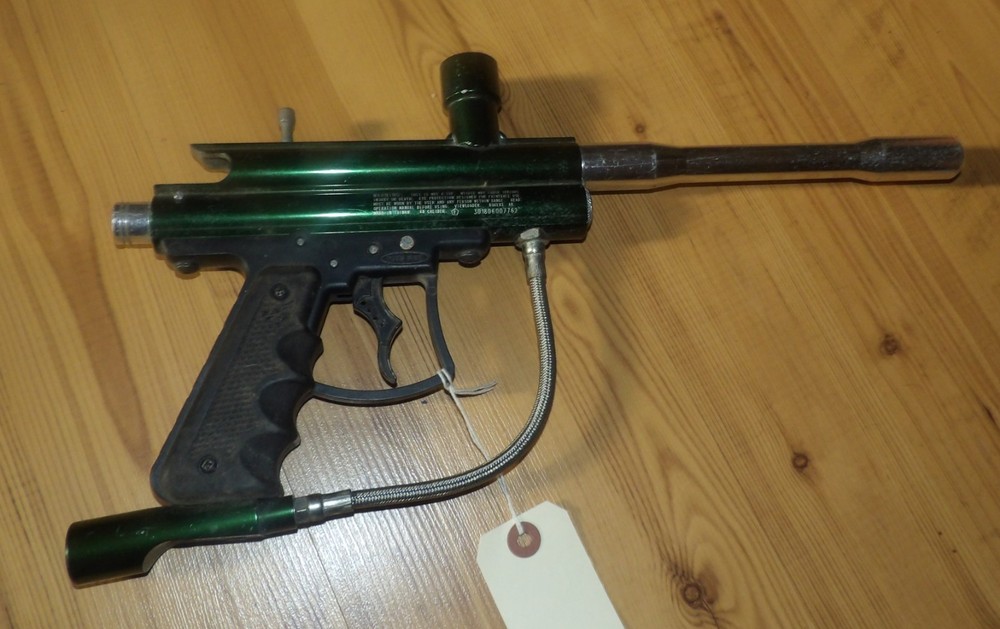 VL Triad paintball gun
