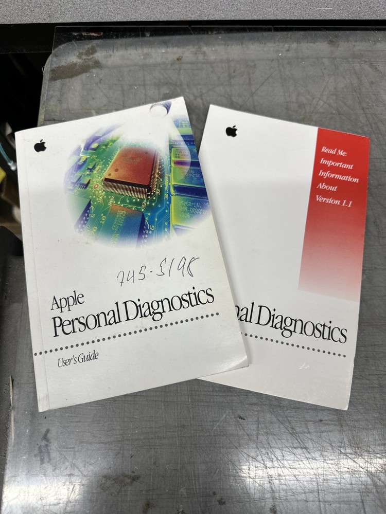 Vintage Apple Personal Diagnostics User's Guide Manual Booklet