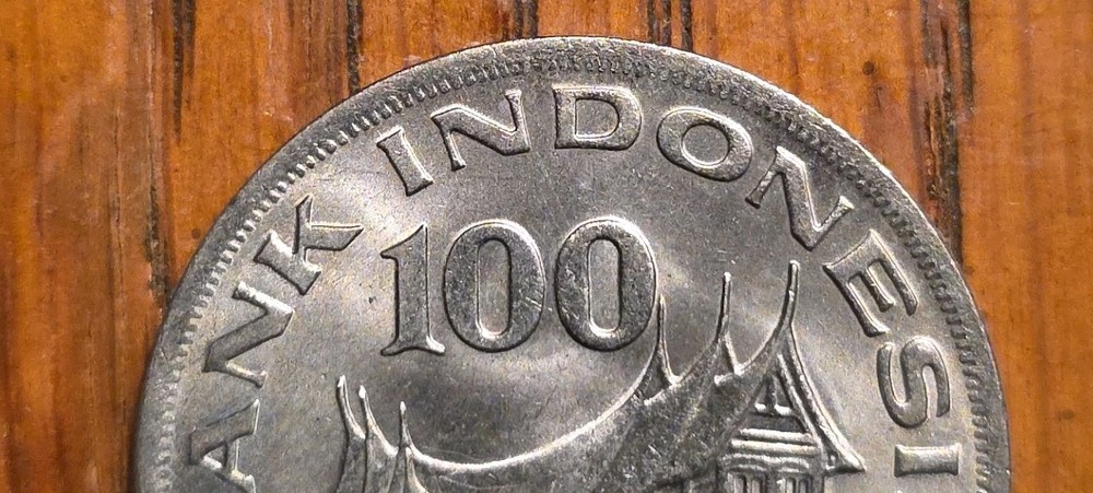 1978 Indonesia 100 Rupiah Commemorative Issue Forestry Prosperity