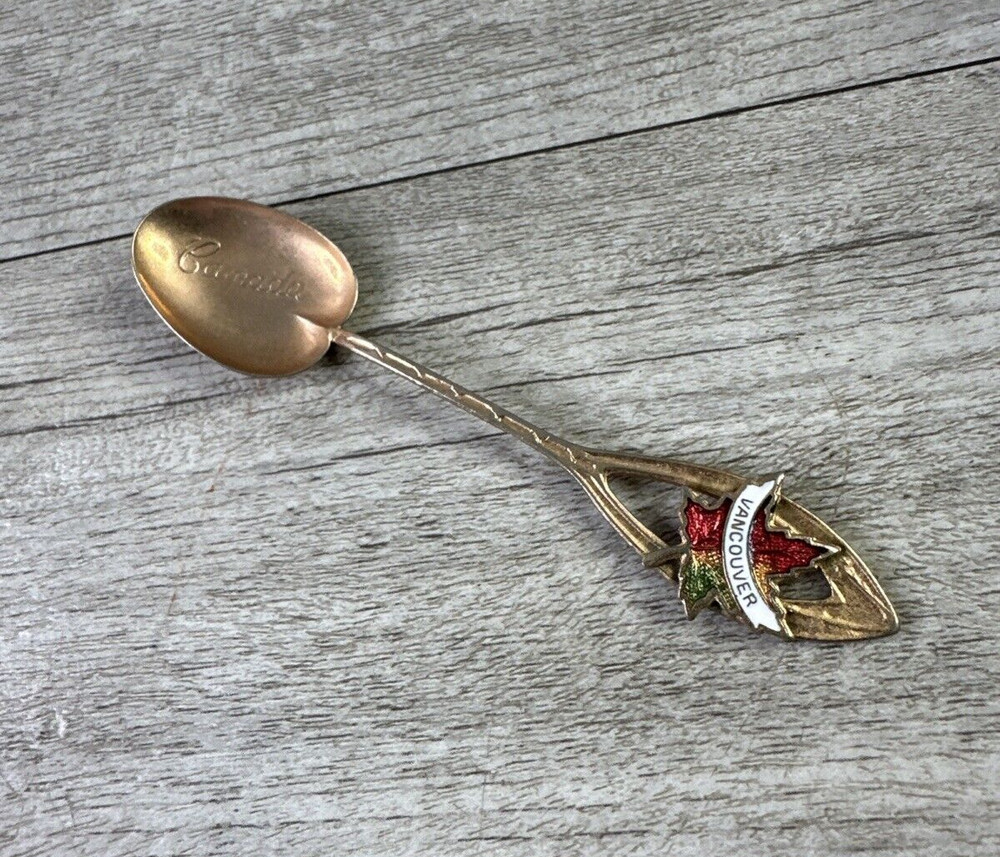 Souvenir Spoon Canada Vancouver Leaf 3.75" Copper Color