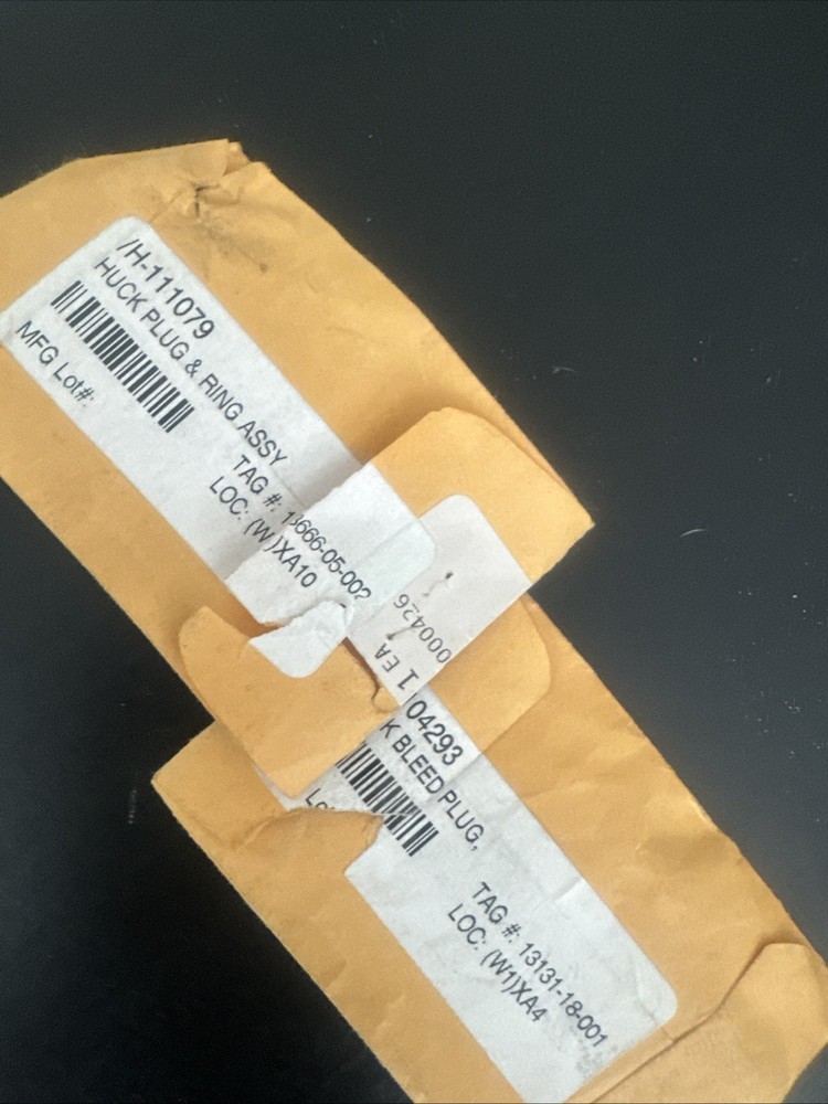 111079 Tool Part, Plug